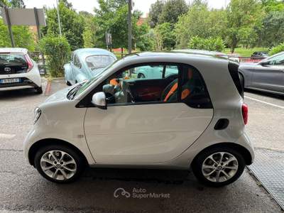Smart ForTwo Fortwo 1.0 Passion 71cv twinamic *Promo SD 2026* Bianco usata Roma