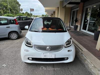 Smart ForTwo Fortwo 1.0 Passion 71cv twinamic *Promo SD 2026* Bianco usata Roma