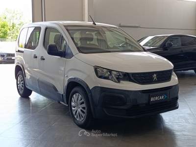 Peugeot Rifter Rifter 1.5 bluehdi Active s&amp;s 100cv Bianco usata Verona