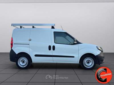 Fiat Doblò 1.4 N.P(ALLESTITO EX RETE GAS-PC-TN)CRUISE-SENSORI Oro usata Martignana di Po