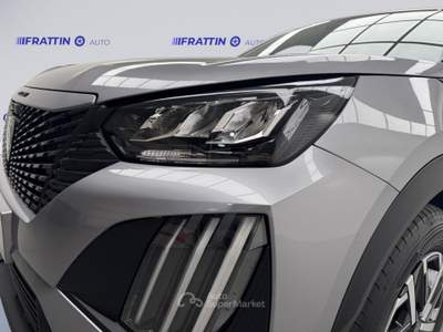 Peugeot 2008 2008 Hybrid 145 E-Dcs6 Style Grigio usata Cassola