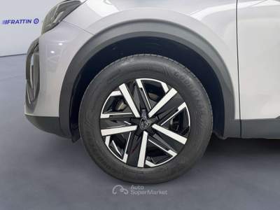 Peugeot 2008 2008 Hybrid 145 E-Dcs6 Style Grigio usata Cassola