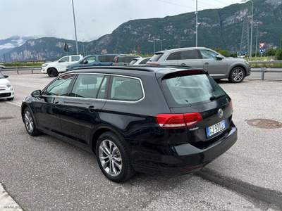Volkswagen Passat Passat Var. 2.0 TDI DSG Comfortline BMT Nero usata Lavis