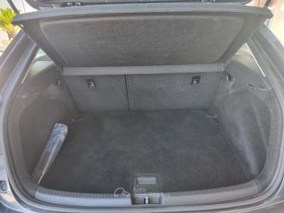 Volkswagen Taigo Life Grigio usata Altamura