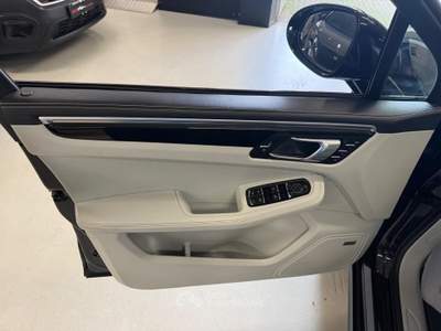Porsche Macan 2.0 Nero usata Torino