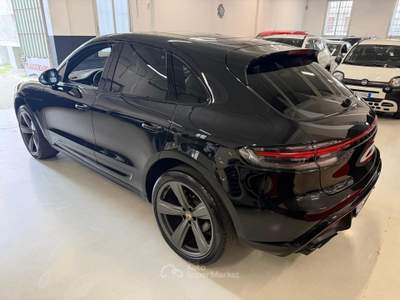 Porsche Macan 2.0 Nero usata Torino