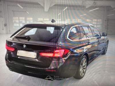 BMW Serie 5 520d 520 Serie 5 Touring  520d Touring mhev 48V Business au Nero usata Montecorvino Pugliano