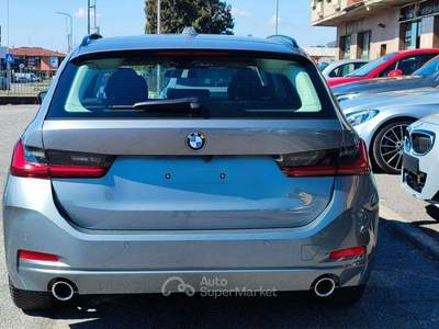 BMW Serie 3 318d 318 d 48V Touring "SENZA VINCOLO FINANZIAMENTO Grigio usata Rovato