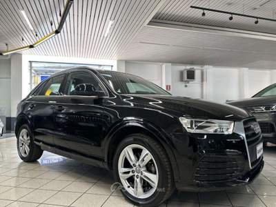Audi Q3 2.0 TDI 150 CV quattro S tronic Sport TETTO APR. Nero usata Monza