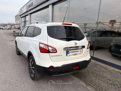 Nissan Qashqai 2 N-TEC 2.0 dCi 4WD Aut. 7 posti Bianco usata Bagnaria Arsa