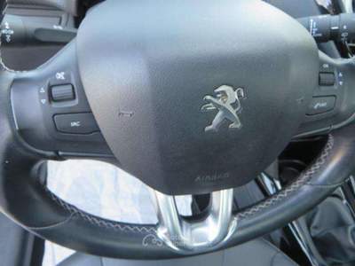 Peugeot 2008 ALLURE PureTech Turbo 110 mt 57000 KM Bianco usata Bagnaria Arsa