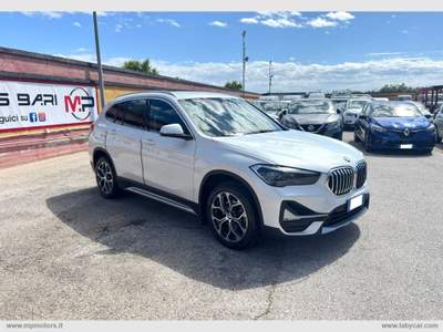 BMW X1 X1 X-LINE 2.0 150CV AUTOMATICA Bianco usata Bari