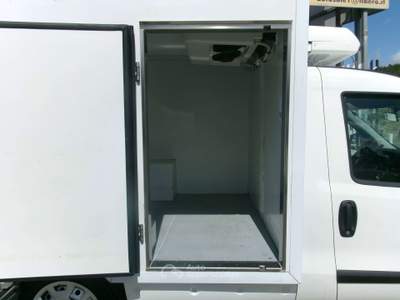 Fiat Doblò DOBLO 1.6 MULTIJET 120CV E6D FRIGO ATP FRCX -20° 03/29 Bianco usata Giugliano in Campania