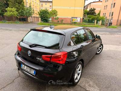 BMW Serie 1 116 116 Sport 5p,TETTO APRIBILE AUTO PER COMMERCIANTI Nero usata Crevalcore