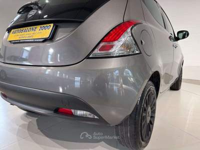 Lancia Ypsilon 1.2 69 CV 5 porte GPL Ecochic Silver PREZZO REALE Grigio usata San Biagio di Callalta