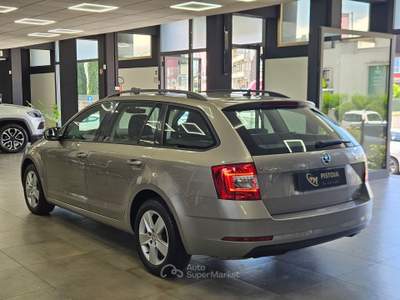 Skoda Octavia Skoda Octavia 2.0 TDI SCR 150 CV DSG Wagon Executive Grigio usata Pistoia