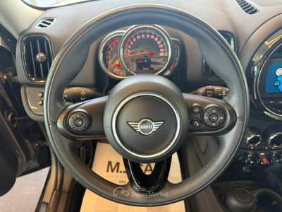 MINI One COUNTRYMAN Grigio usata Nola