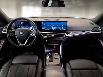 BMW Serie 3 320d BMW SERIE 3 320D XDRIVE 48V TOURING AUT. STATION WAGON usata Bentivoglio