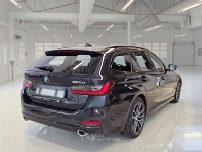 BMW Serie 3 320d BMW SERIE 3 320D XDRIVE 48V TOURING AUT. STATION WAGON usata Bentivoglio