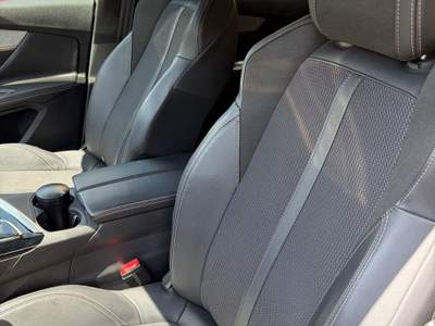 Peugeot 3008 km certificati Grigio usata Montescaglioso