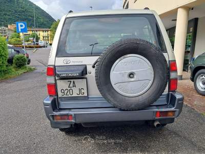 Toyota Land Cruiser Toyota Land Cruiser 3.0 aut. Argento usata Gardone Val Trompia