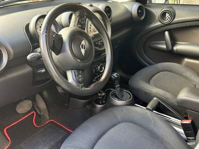 MINI Countryman Buone condizioni, nessun lavoro d'officina da fare usata Segrate