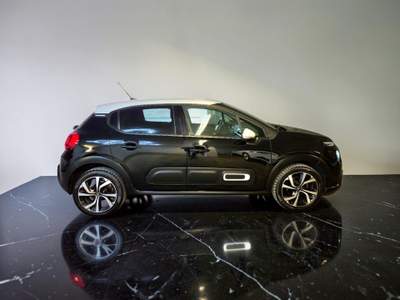 Citroen C3 1.5 bluehdi Shine Pack s&amp;s 100cv 6m Nero usata Porto San Giorgio