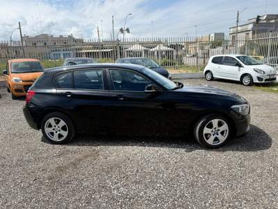BMW Serie 1 116d automatico Nero usata Barletta