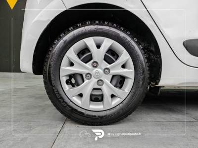 Hyundai i10 1.0 Login econext Gpl E6 Bianco usata Marano di Napoli