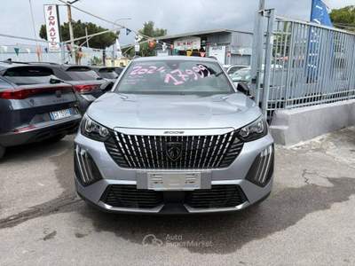 Peugeot 2008 1.2 puretech Allure s&s 100cv Grigio usata Ercolano