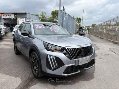 Peugeot 2008 1.2 puretech Allure s&s 100cv Grigio usata Ercolano