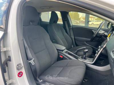 Volvo V40 Cross Country V40 c.country 2.0 D2 Bianco usata Agliana