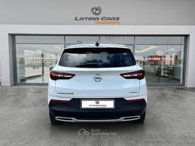 Opel Grandland X 1.6 phev Design Line AUTOMATICA e TELECAM Bianco usata Latina