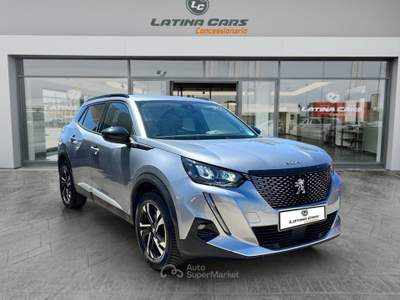 Peugeot 2008 1.2 puretech Allure s&s 100cv con CarPlay Grigio usata Latina