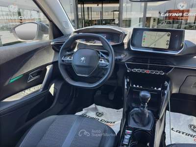 Peugeot 2008 1.2 puretech Allure s&s 100cv con CarPlay Grigio usata Latina
