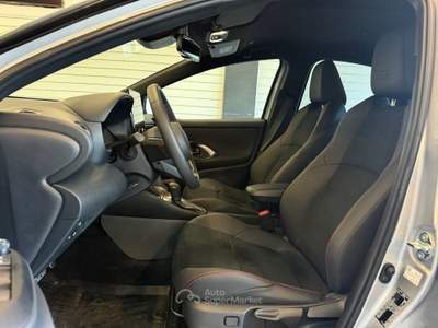 Toyota Yaris 1.5h 130 GR Sport Grigio usata Mozzo