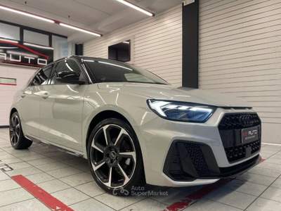 Audi A1 30 1.0 tfsi Identity Black 116cv s-tronic Oro usata Mozzo