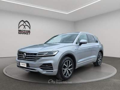 Volkswagen Touareg 3.0 TDI SCR Advanced 4Motion Tiptronic Argento usata Roma