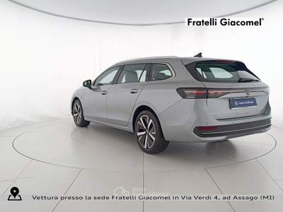 Volkswagen Passat 1.5 tsi ehybrid business 204cv dsg Argento usata Assago
