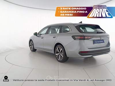Volkswagen Passat 1.5 tsi ehybrid business 204cv dsg Argento usata Assago