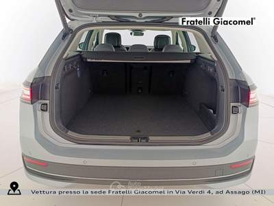 Volkswagen Passat 1.5 tsi ehybrid business 204cv dsg Argento usata Assago