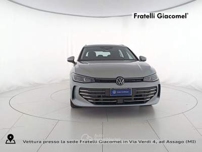 Volkswagen Passat 1.5 tsi ehybrid business 204cv dsg Argento usata Assago