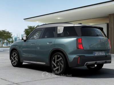 MINI Clubman 1.5 48V C Favoured Verde usata Padova