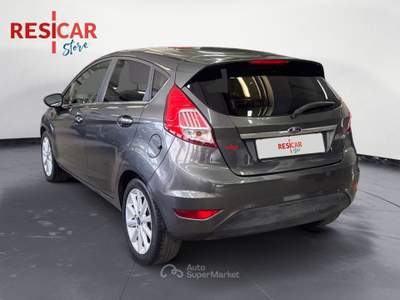 Ford Fiesta Fiesta 5p 1.5 tdci titanium 75cv idonea neopatentato Grigio usata Alessandria