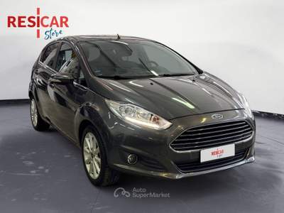 Ford Fiesta Fiesta 5p 1.5 tdci titanium 75cv idonea neopatentato Grigio usata Alessandria