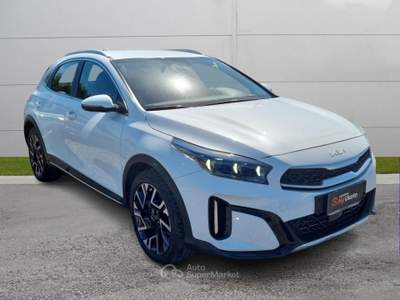 Kia XCeed Xceed 1.5 t-gdi mhev business 140cv dct Bianco usata ROMA