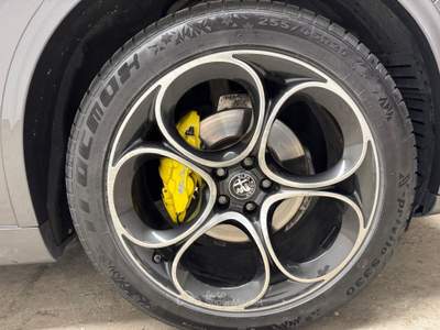 Alfa Romeo Stelvio  - stelvio 2.2 t veloce q4 210cv auto Grigio usata Biella
