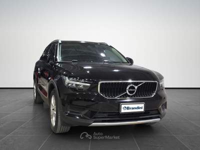 Volvo XC40  n1 1.5 t2 momentum pro geartronic my21 Nero usata Firenze