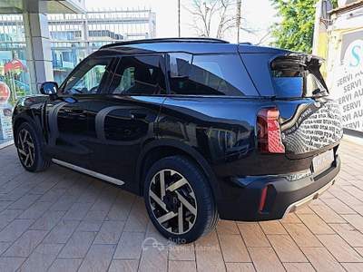 MINI Countryman Mini Countryman 2.0 48V D Favoured auto Nero usata Casoria