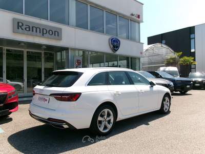 Audi A4 2.0 30 TDI  BUSIN ADVAN. S TRONIC Bianco usata SAN DONA' DI PIAVE